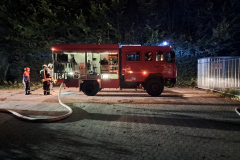 E4-15